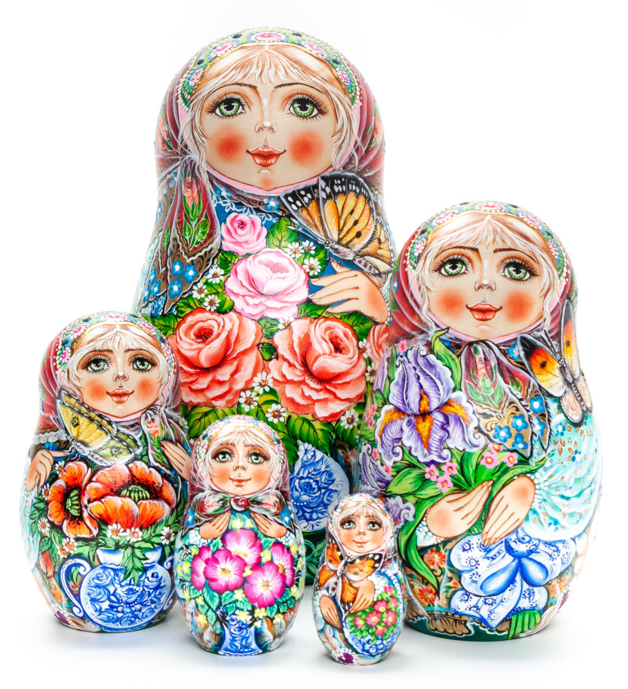 130 mm Roses hand painted Matryoshka 5 pcs (by Galina Ulianova)