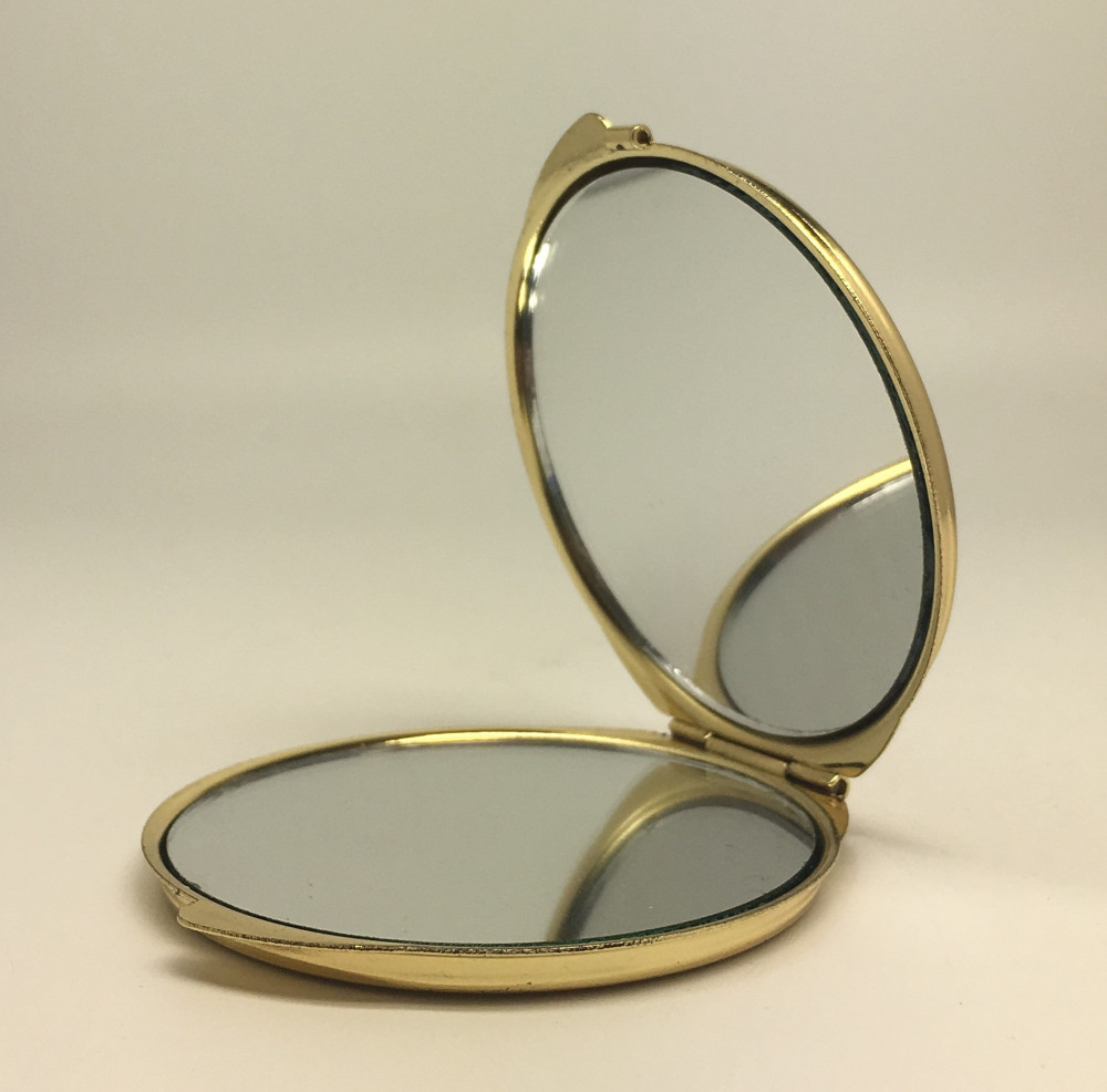U Mirror