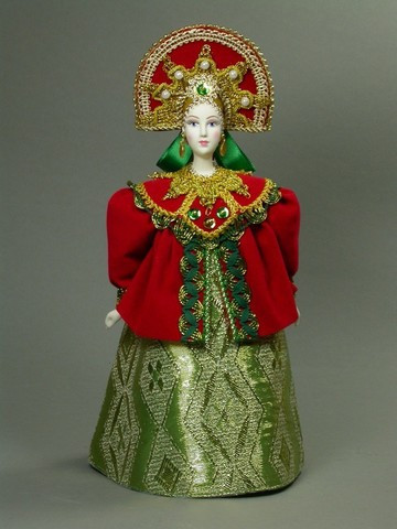 Russian Beauty hand made Porcelain Doll in Kokoshnik - 11 Inches (by Le Russe)