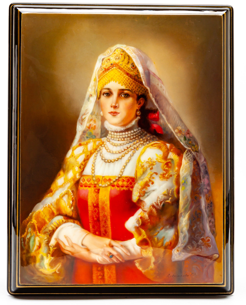 210x270mm Maiden portrait Hand Painted Jewellery Box (by Alexander G Studio)