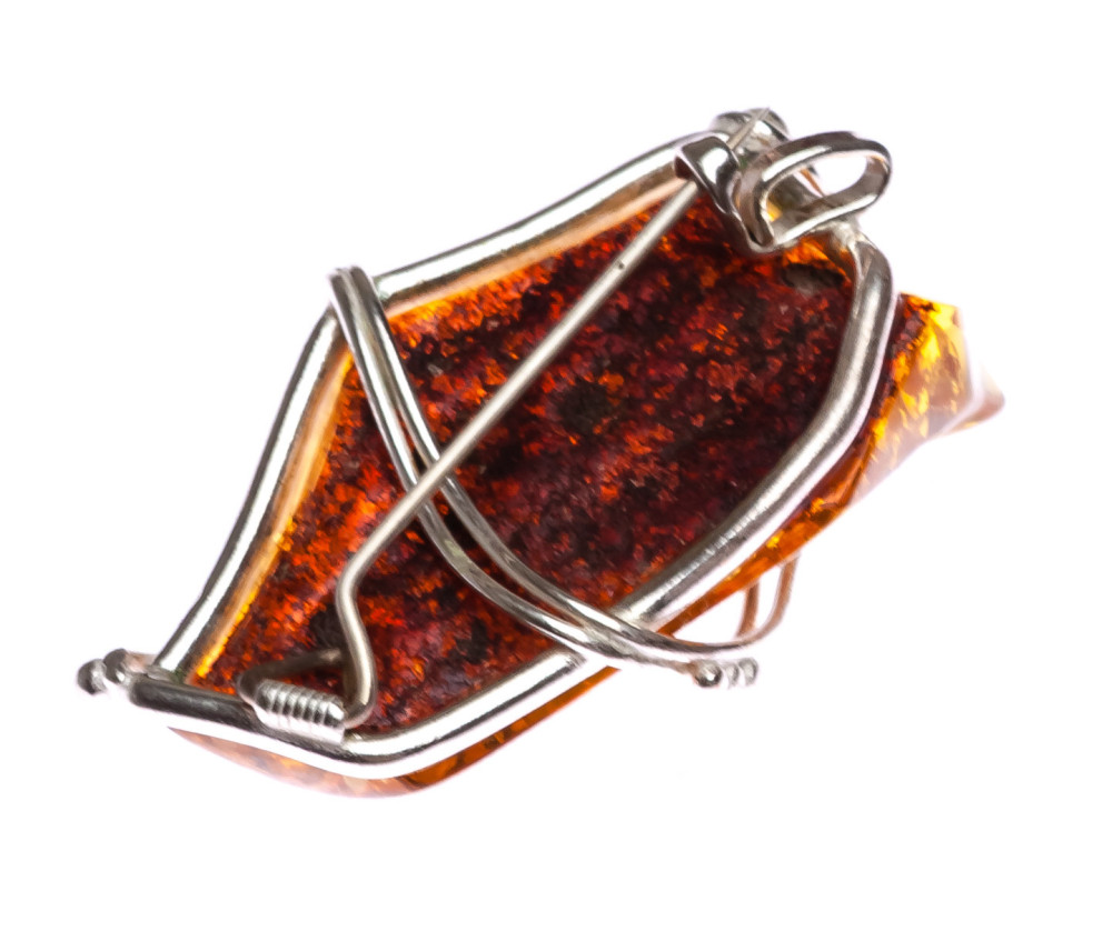 10 g Baltic Amber Brooch