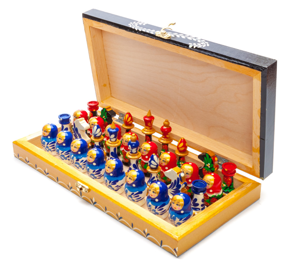 290x290 mm Wooden Chess Board with Khokhloma and Gzhel Art Hand Painted Chess Pieces (by Alexander Chess Studio)