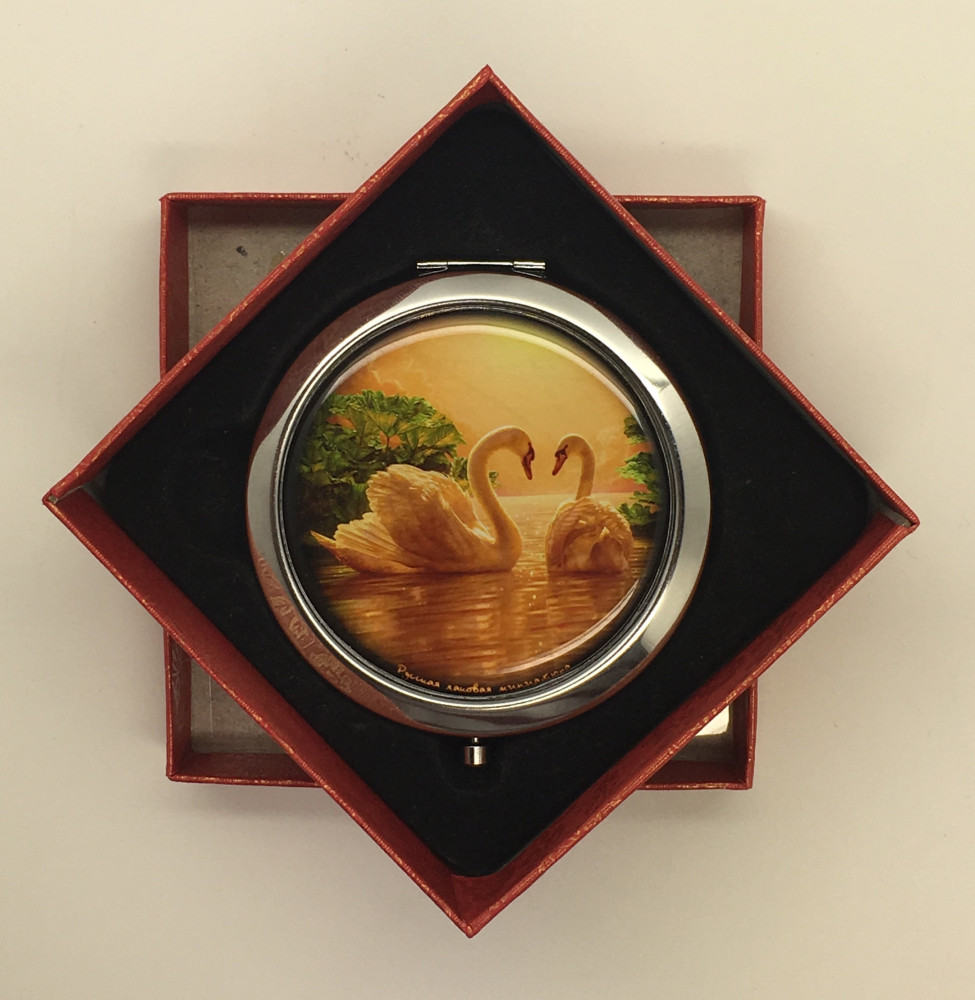 Compact MIrror with Two Swans