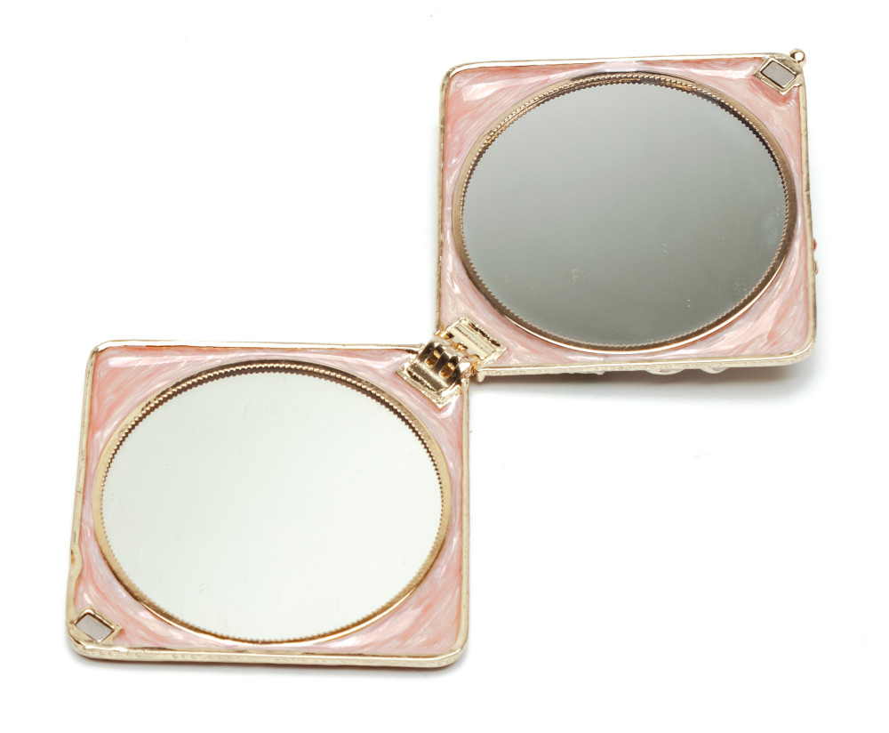 80 mm Heart with a Picture Pink Compact Mirror
