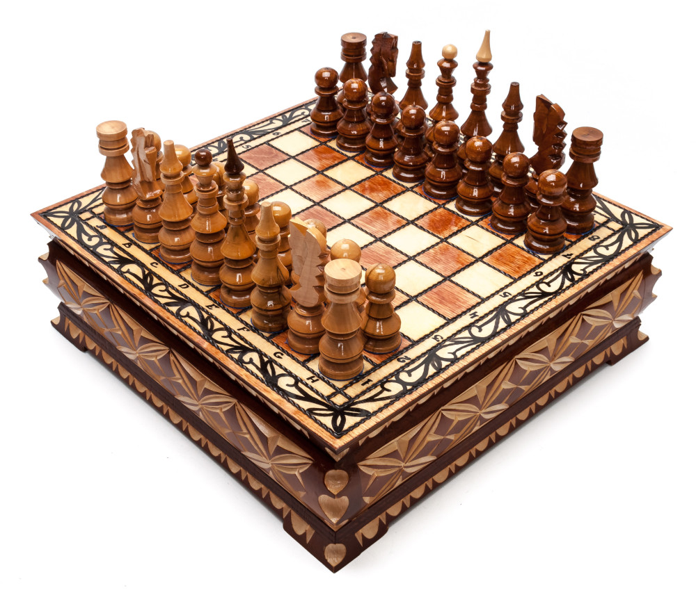 305x305 mm Hand Carved Chess Pieces on Inlaid Wood Board Box (by Fyodor Chess Workshop)