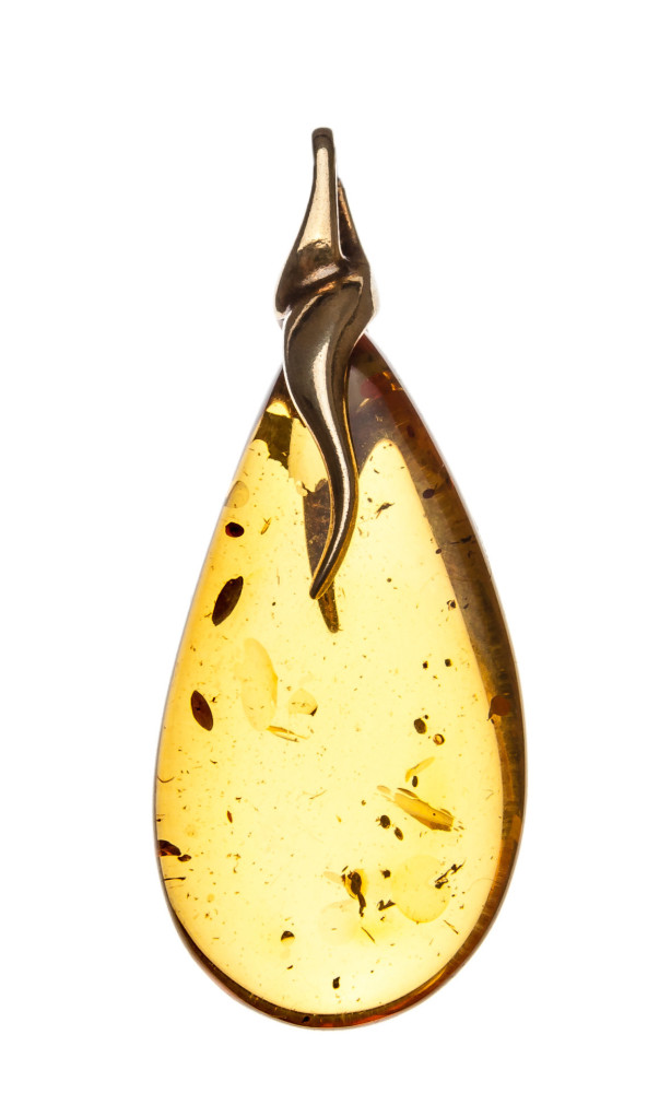 4 g Baltic Amber Pendant
