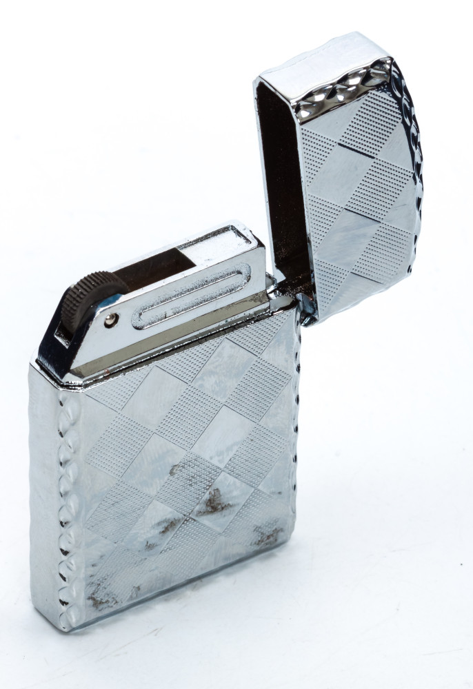Excellent Serviceman of the WPRA Gas Metal Lighter (by Sergio Accendino)
