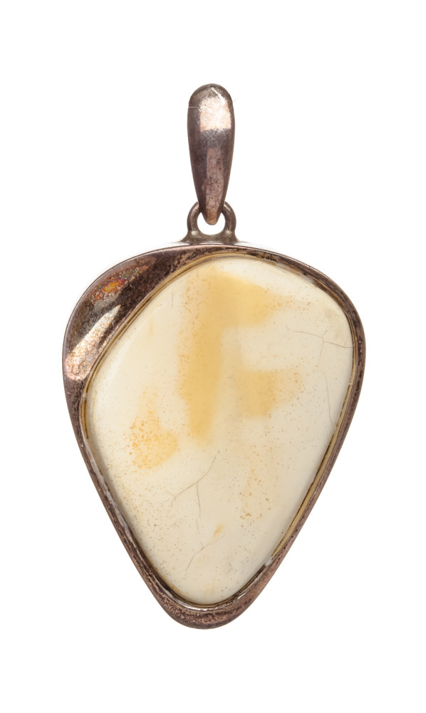 12 g Baltic Amber Pendant