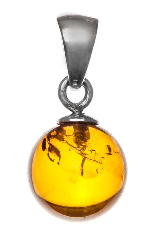 1 g Baltic Amber Pendant
