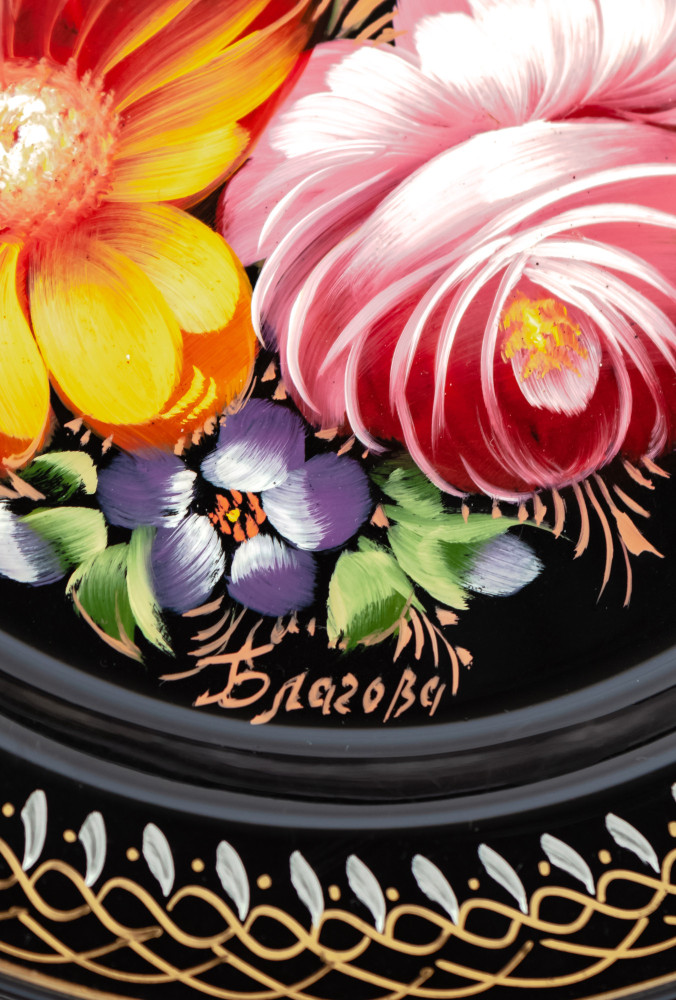  d 180 mm Zhostovo Patterns hand painted and lacquered by Blagova Metal Forged Black Tray (by Lada Crafts)