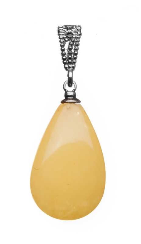 2 g Baltic Amber Pendant