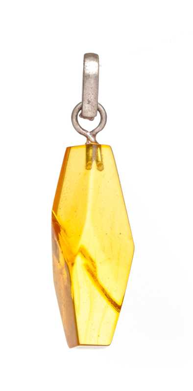 3 g Baltic Amber Pendant