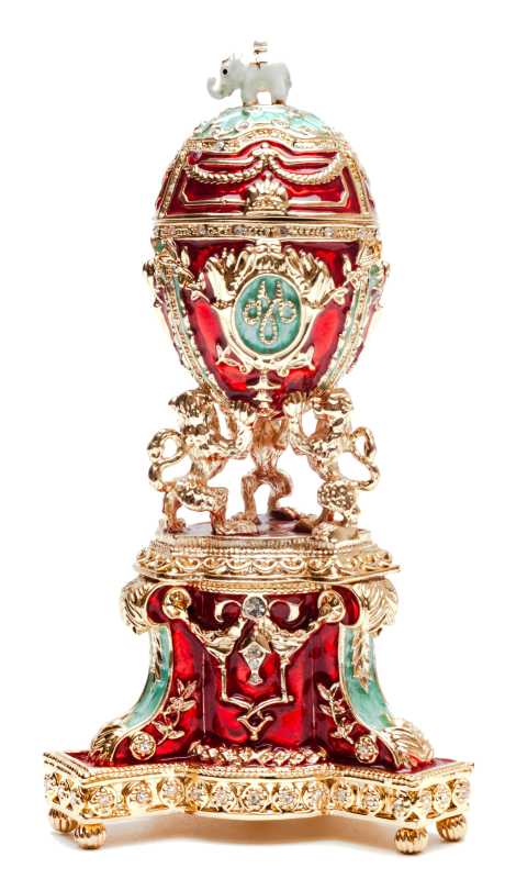 140 mm Red Royal Danish Easter Egg