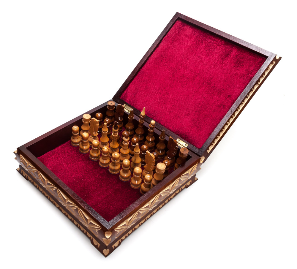 305x305 mm Hand Carved Chess Pieces on Inlaid Wood Board Box (by Fyodor Chess Workshop)