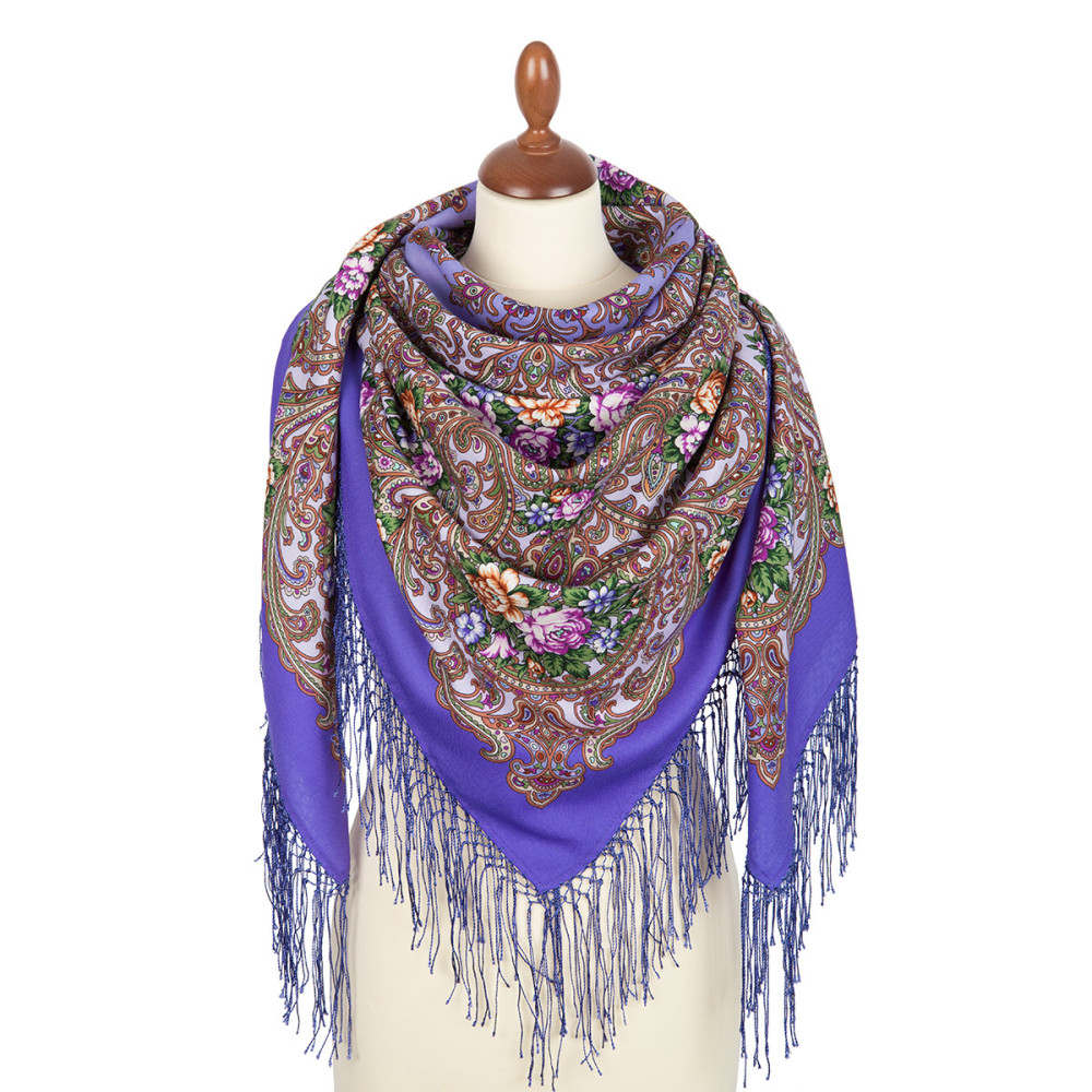 Shop Double-Thread Woolen Yarn Scarves with Knitted Silk Fringe 135x135 cm Платок «Жизель» online at Skazka.site | Eligible for fast shipping and free returns. Платок «Жизель»