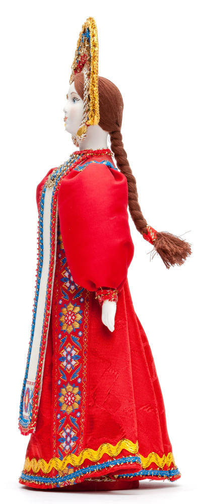270 mm Russian Girl Doll in a Traditional Dress Porcelain Statue (by Le Russe)