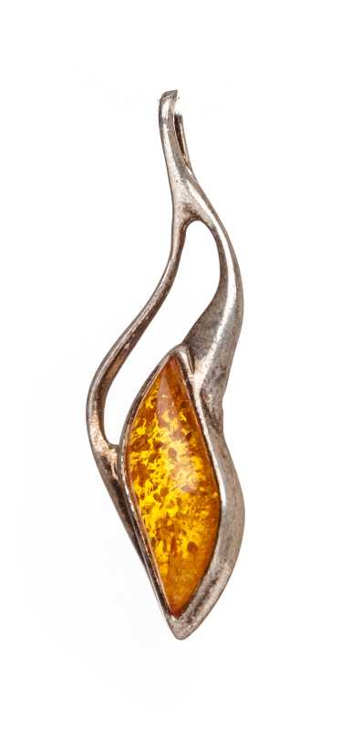 2 g Baltic Amber Pendant