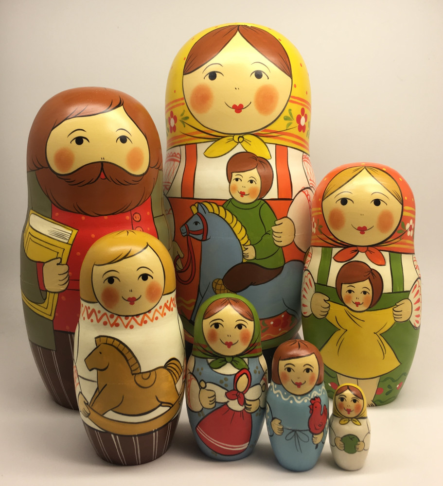 U 7pcs Malutinskaya Matryoshka