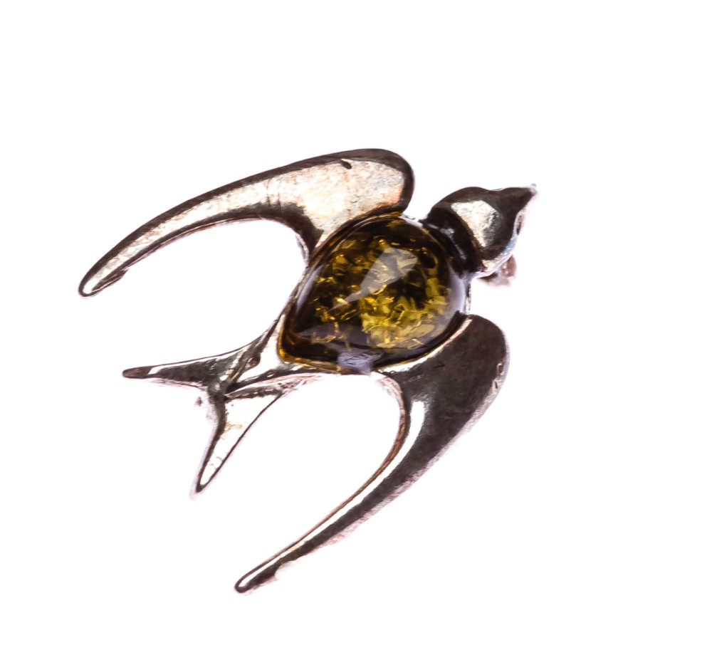 2 g Swallow Baltic Amber Brooch