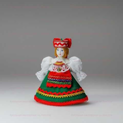 Кукла в эстонском костюме