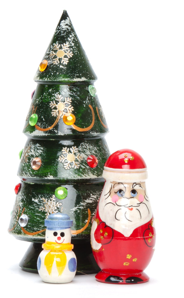125 mm Christmas Wooden Green Tree with Hand Painted Garlands and Decorations