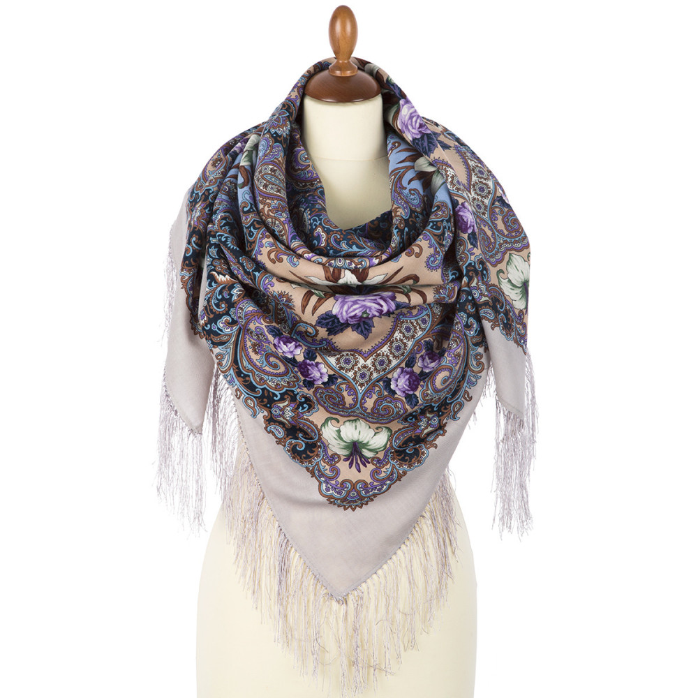 Shop Woolen Scarves with Silk Fringe 125x125 cm Платок «Сказки летней ночи» online at Skazka.site | Eligible for fast shipping and free returns. Платок «Сказки летней ночи»