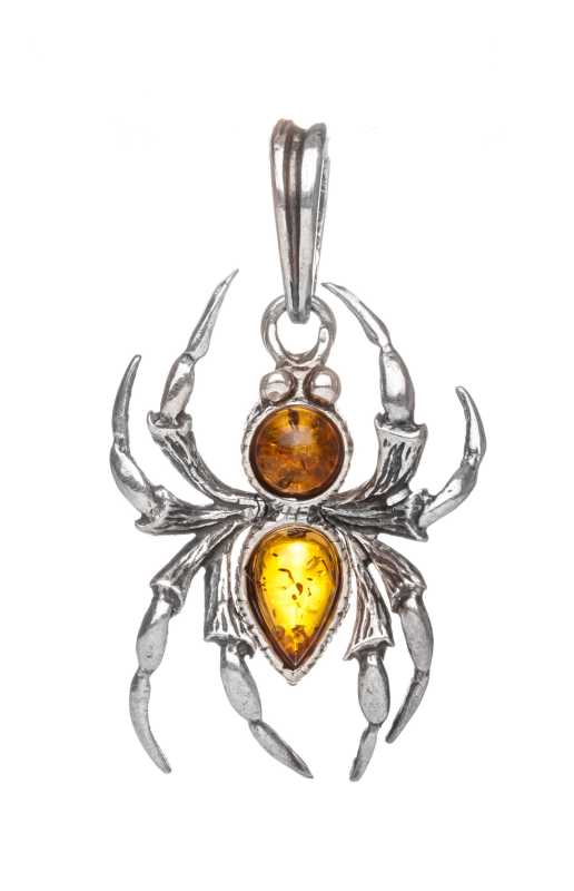 3 g Spider Baltic Amber Pendant