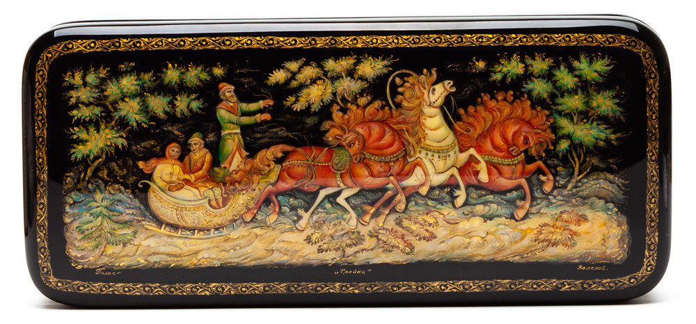 150x70mm Troika hand painted lacquered box from Palekh (by Pavel Studio)