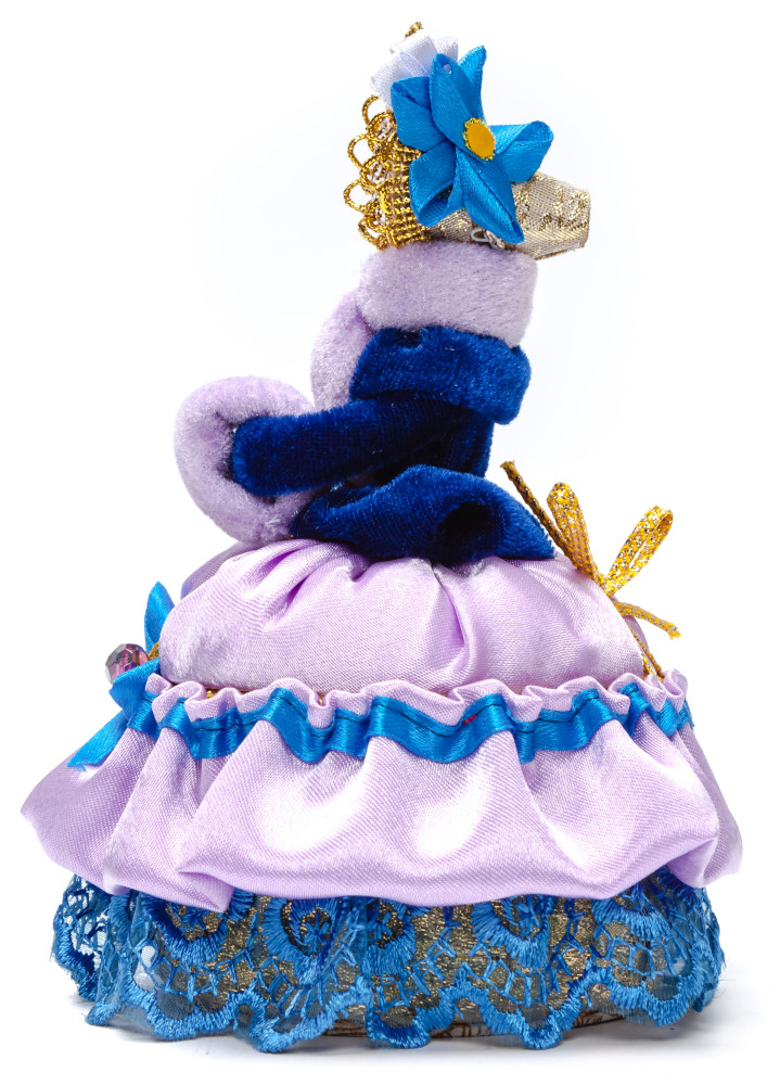 Girl with a Clutch in a Winter Hat and Dress of the 18th century style hand-sewn Doll with Jewelry Box (by Le Russe)