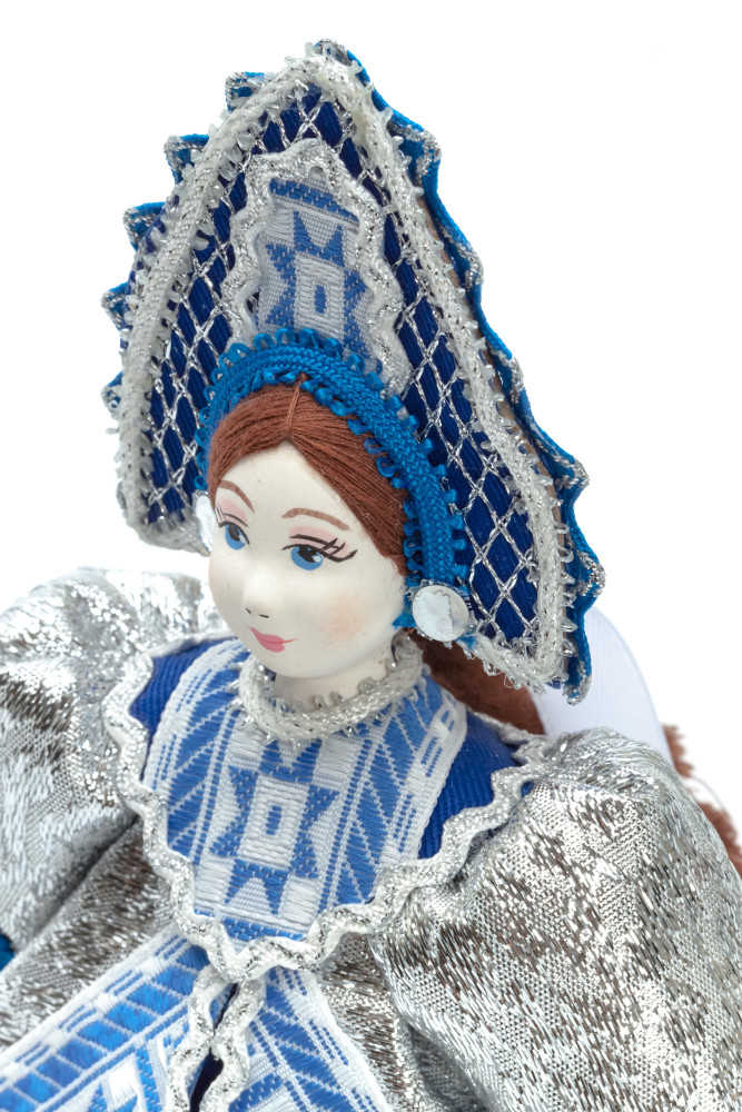 170 mm Snow Maiden Princess Porcelain Doll (by Le Russe)
