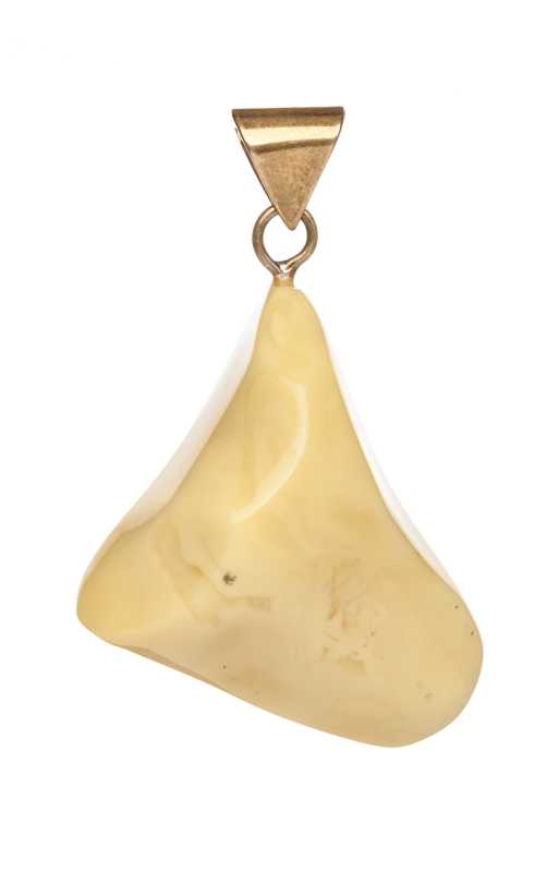 7 g Baltic Amber Pendant