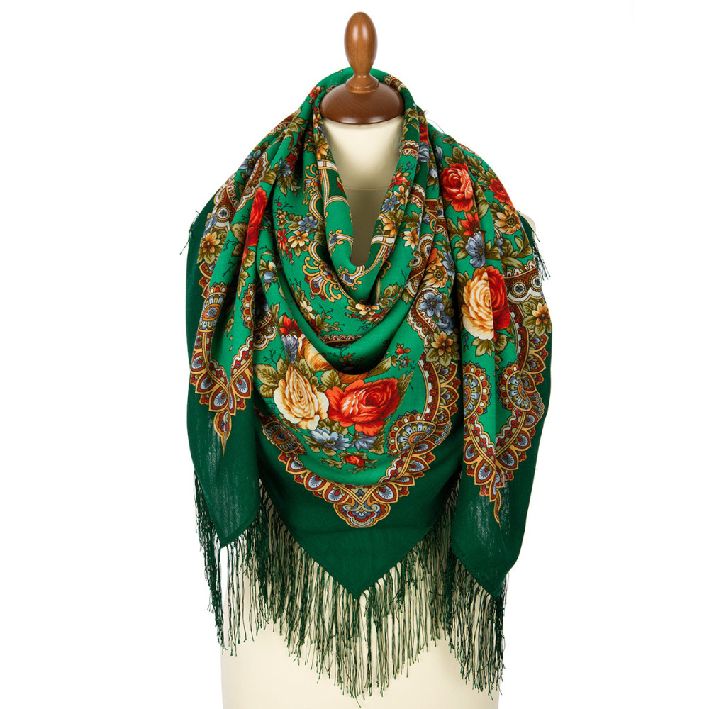Shop Woolen Scarves with Silk Fringe 125x125 cm Платок «Нежное сердце» online at Skazka.site | Eligible for fast shipping and free returns. Платок «Нежное сердце»