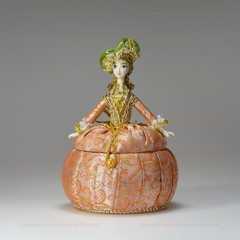 Porcelain Girl Figurine with a Jewellery Box