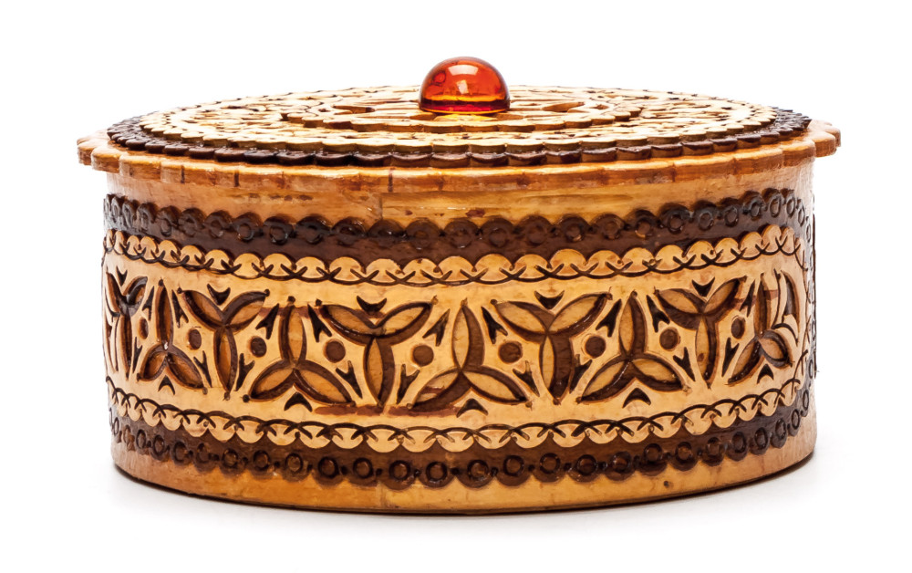 d 80 mm Siberian Patterns hand made Birchbark Jewelry Box (by Maxim Birch)