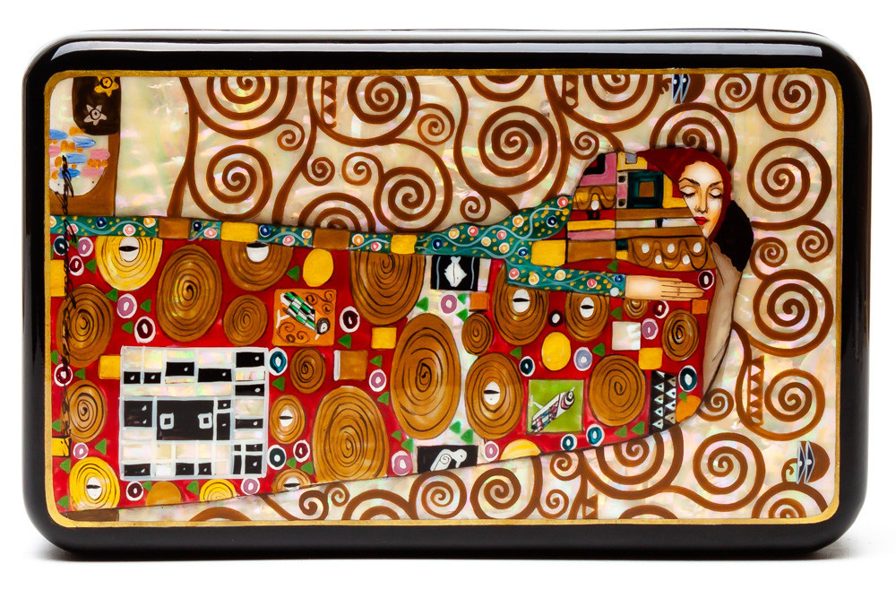 90x150mm The Kiss Hand Painted Jewellery Box (by Tatiana Shkatulka Crafts)