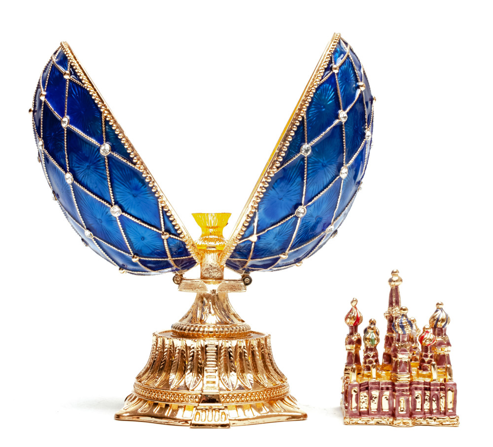 90 mm The Saint Basil Cathedral Blue Easter Egg with a Figure inside