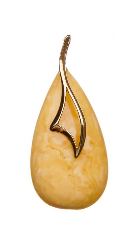7 g Baltic Amber Pendant