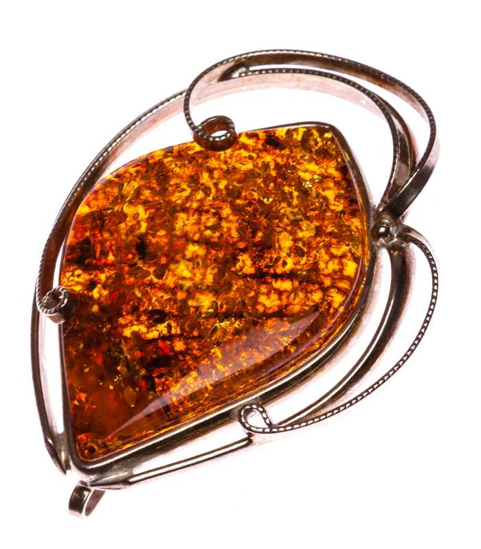 22 g Baltic Amber Brooch
