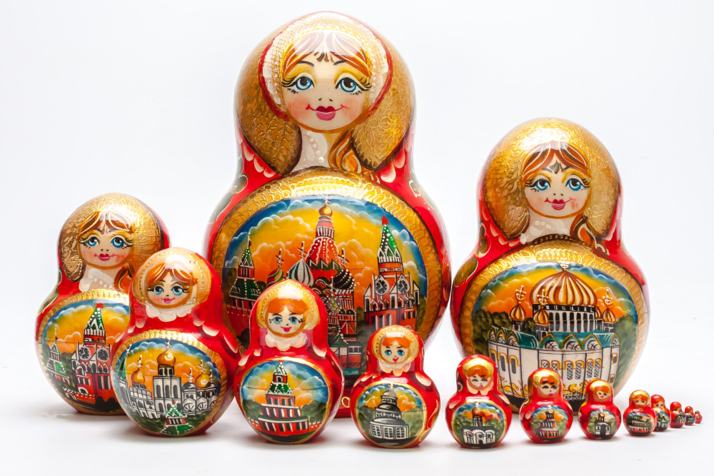 220 mm Moscow Cathedrals Hand painted Matryoshka doll 15 pcs inside round shape (by Valery Studio)