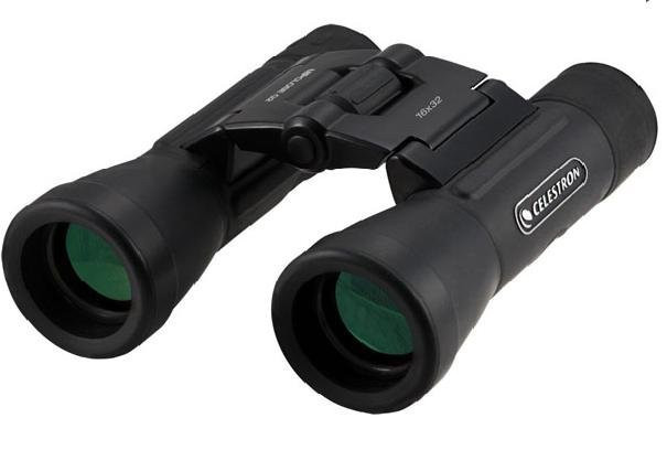 Бинокль Celestron UpClose G2 16x32