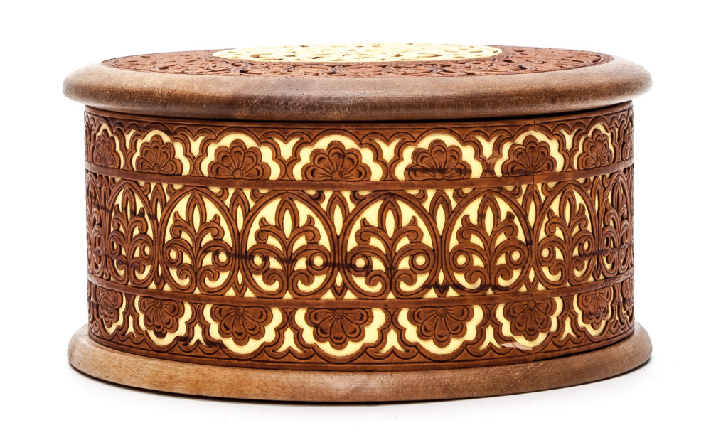 d 115 mm Siberian Patterns hand made Birchbark Jewelry Box (by Maxim Birch)