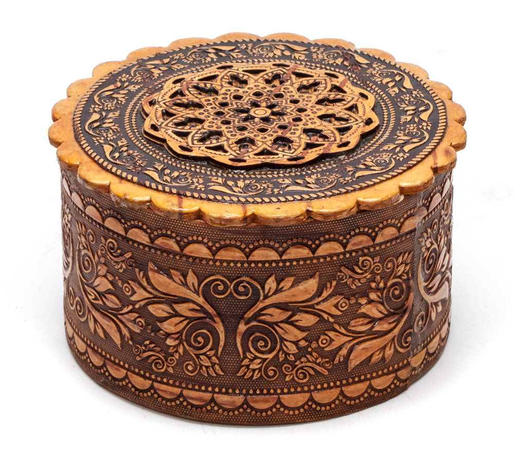 d 65 mm Siberian Patterns hand made Birchbark Jewelry Box (by Maxim Birch)